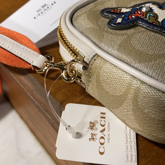 Coach Bunny & Stars Varsity Patch Crossbody Pouch - Picture 15 of 17